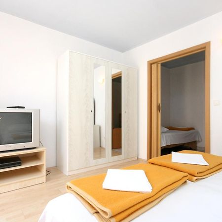 Apartments By The Sea Promajna, Makarska - 2673 Cameră foto